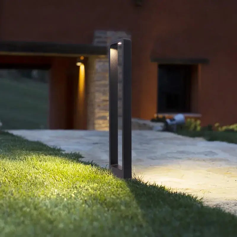 Black Aluminum Garden Bollard