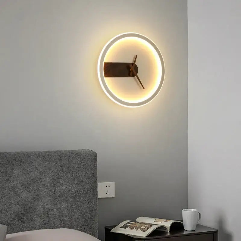 Beige Aluminum Wall Lamp
