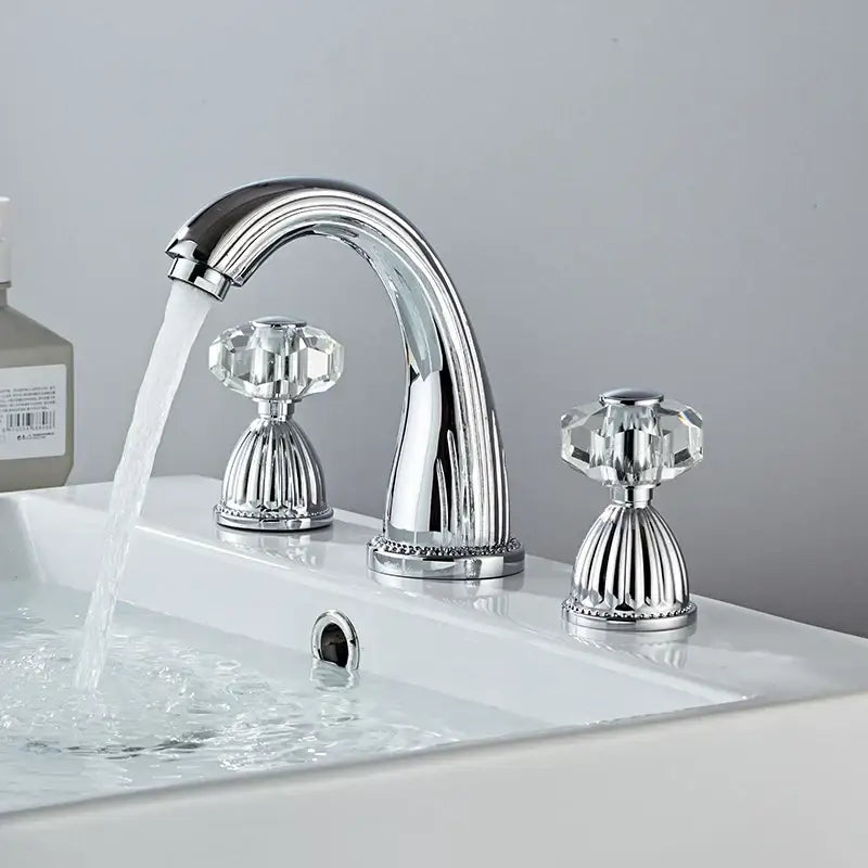 Antique Bronze Basin Faucet