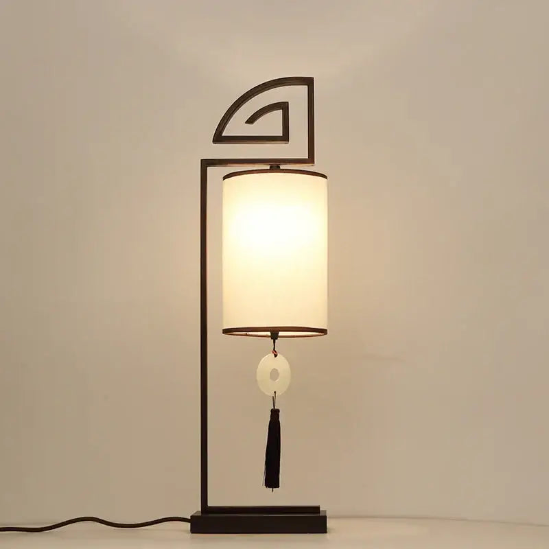Black Cream Table Lamp