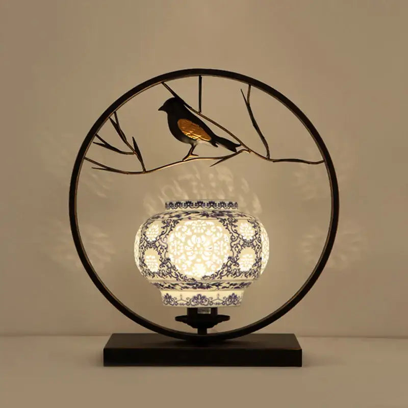 Black Cream Table Lamp