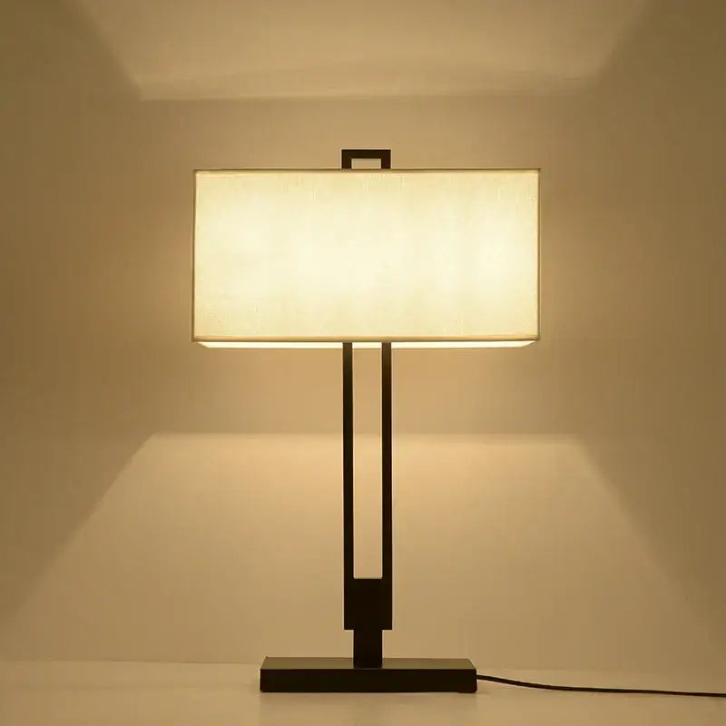 Black Cream Table Lamp