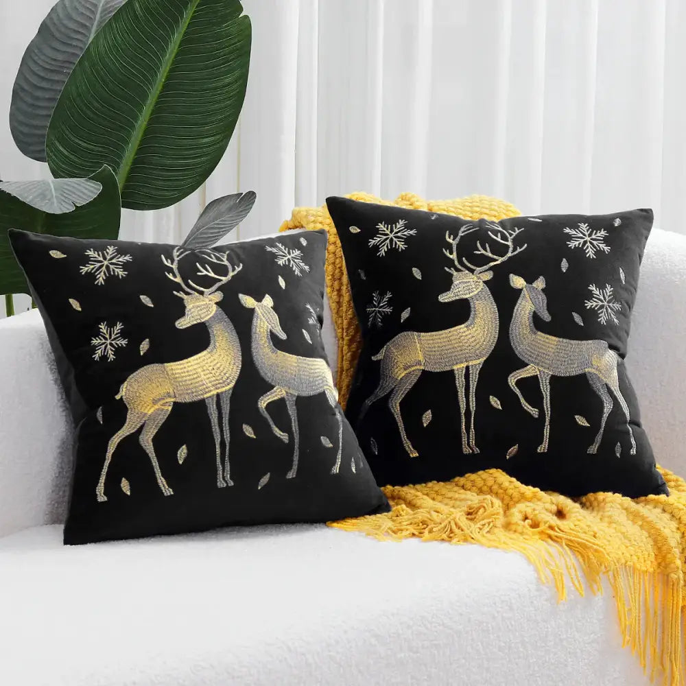 Red Christmas Elk Pillow Cover