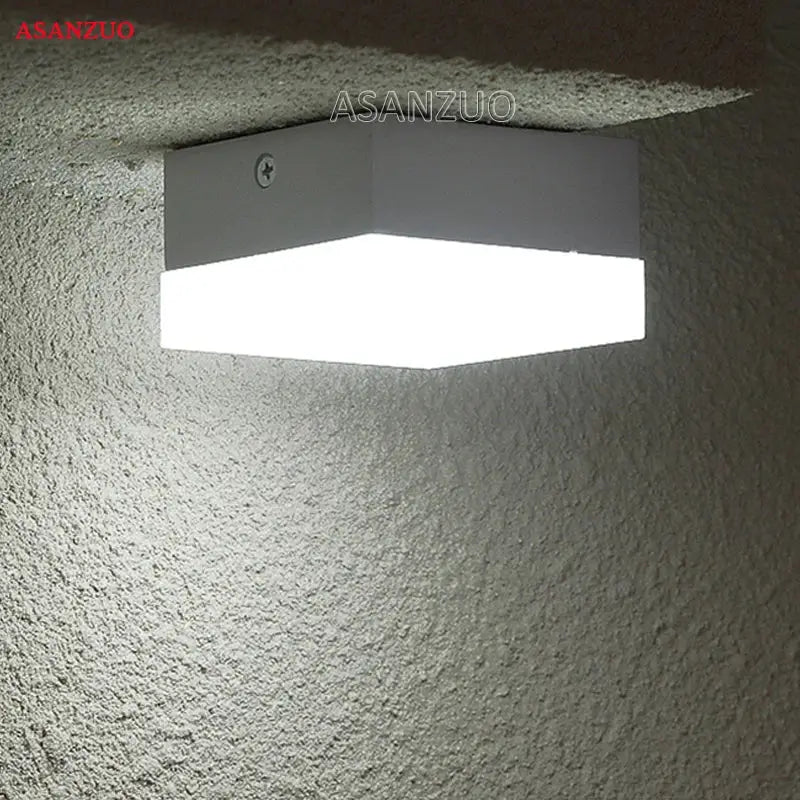White Round Ceiling Light