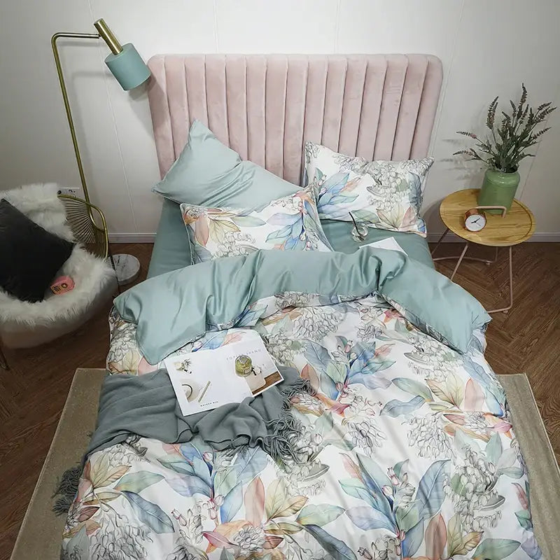Floral White Cotton Duvet