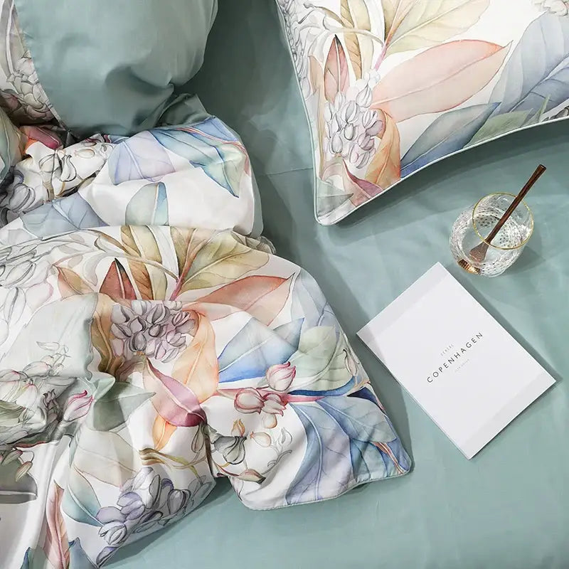 Navy Feather Duvet Set