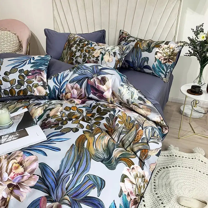 Striking Navy Gold Egyptian Cotton Bedding