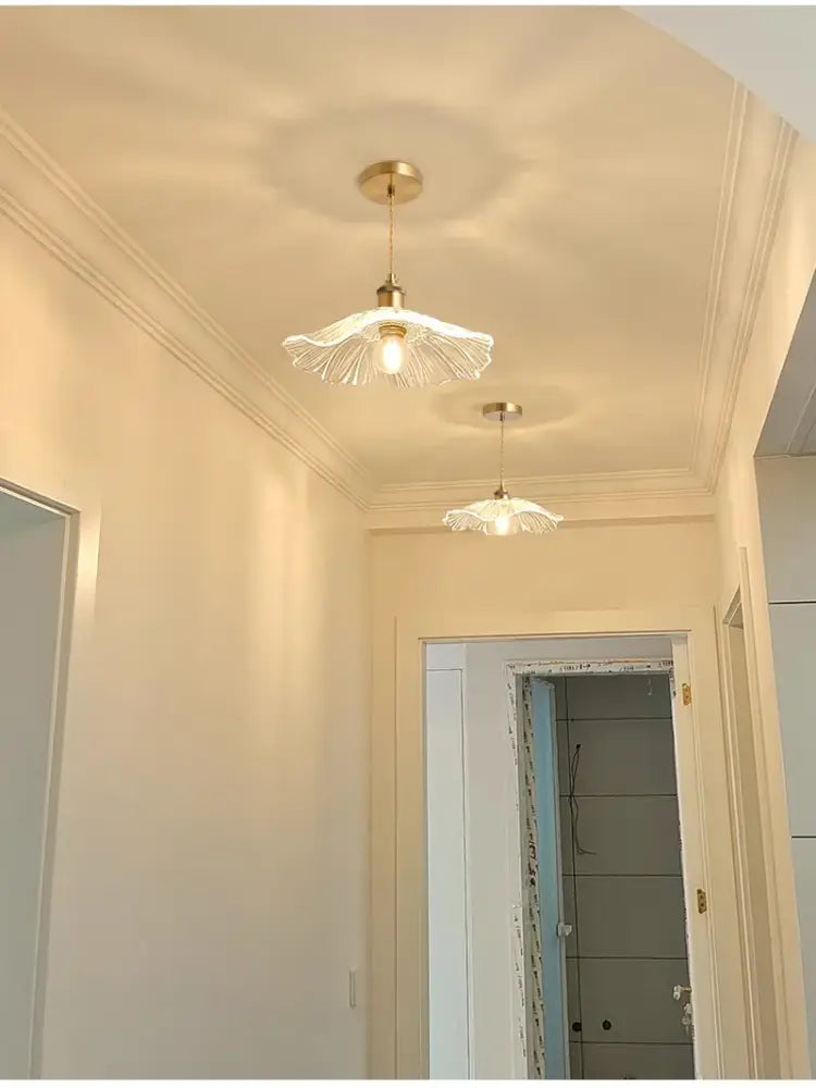 Green Leaf Ceiling Light