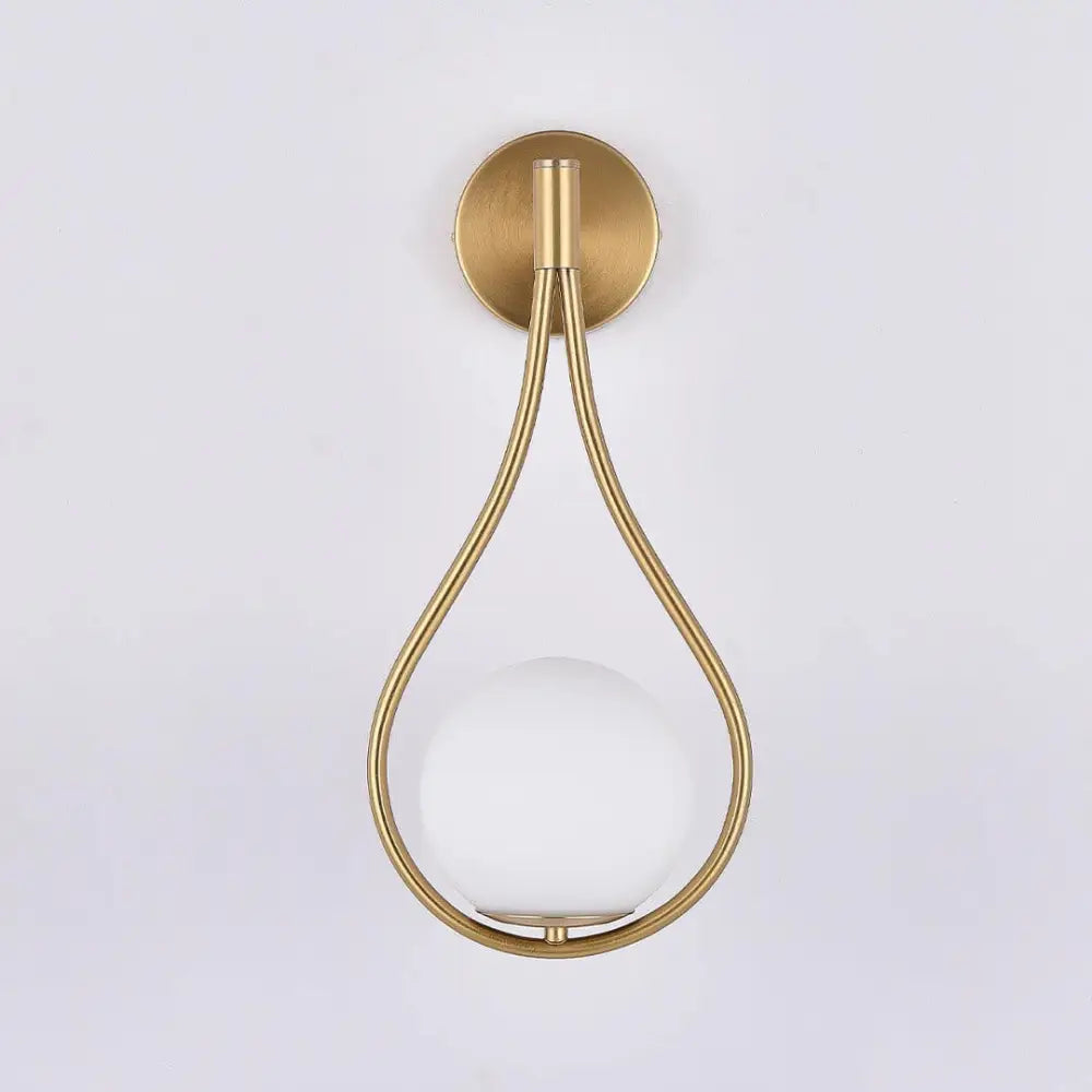 Gold Teardrop Nordic Sconce