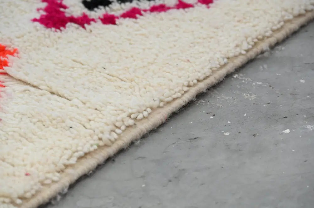 Sophisticated Beige Geometric Azilal Rug