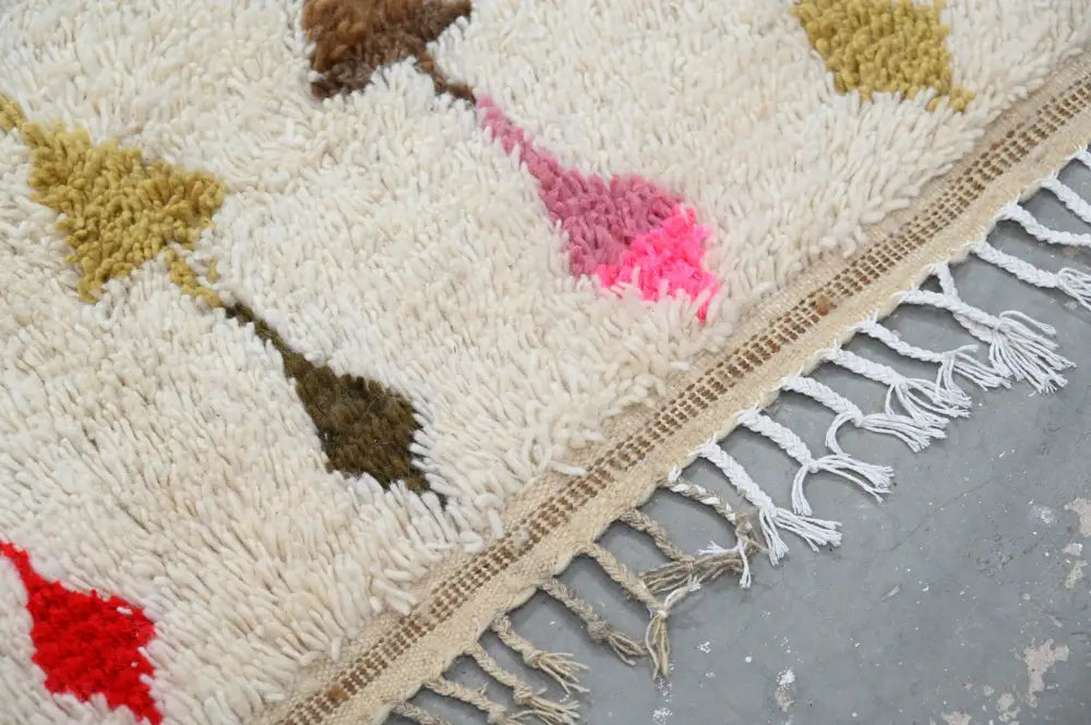 Geometric Beige Moroccan Carpet