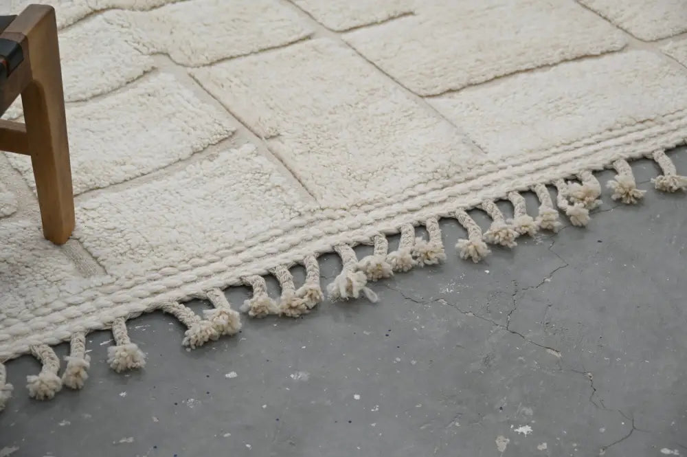 Sophisticated Beige Beni Ouarain Rug