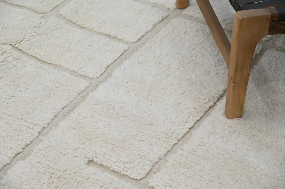 Sophisticated Beige Beni Ouarain Rug