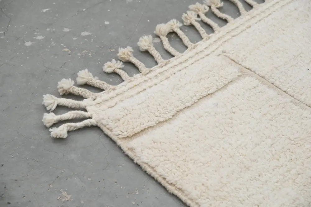 Sophisticated Beige Beni Ouarain Rug