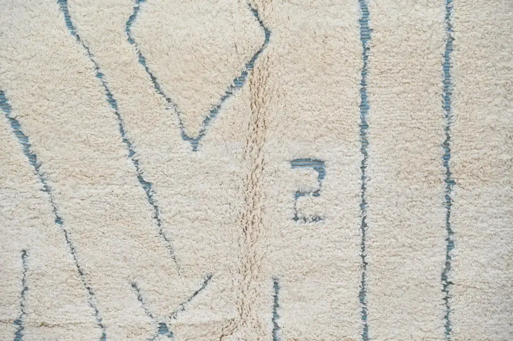 Cream Blue Moroccan Rug for Bedrooms