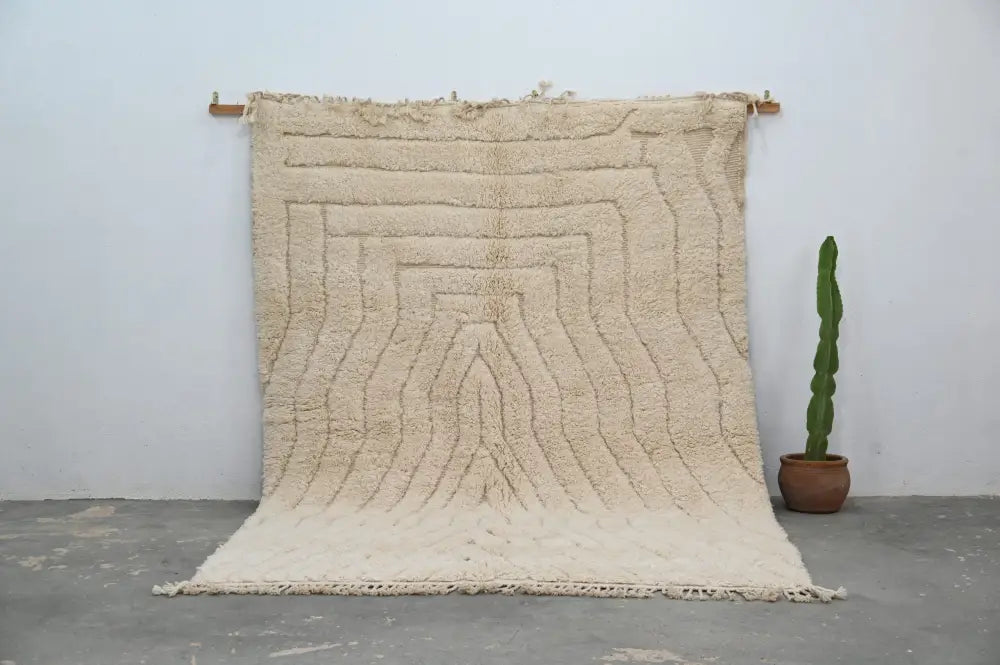 Cream Wavy Wool Rug