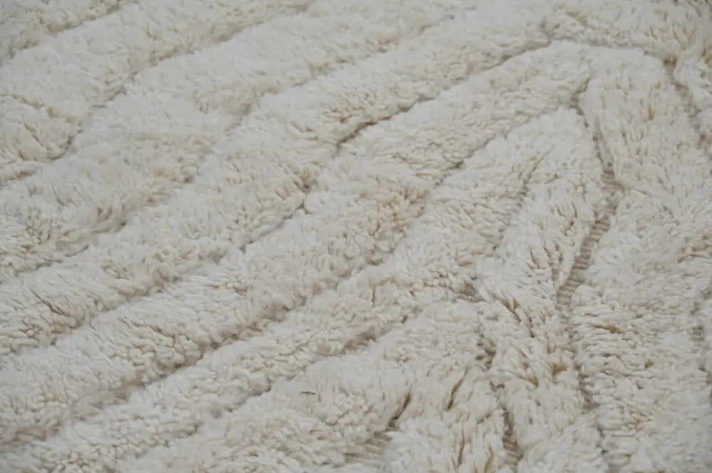 Cream Wavy Wool Rug