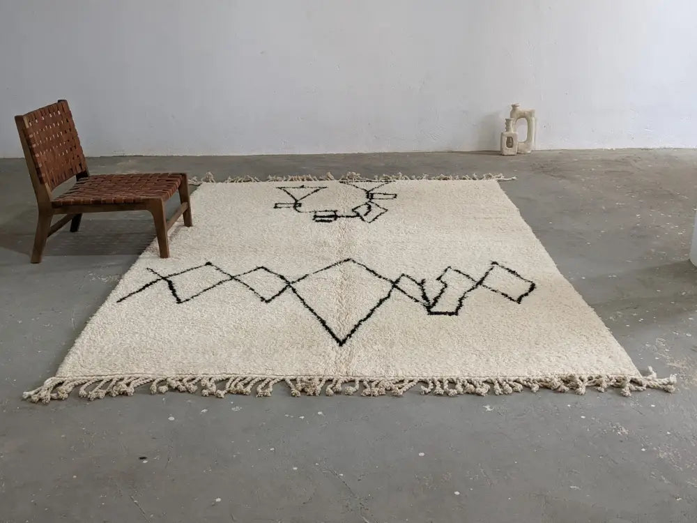 Beige Black Beni Ouarain Rug