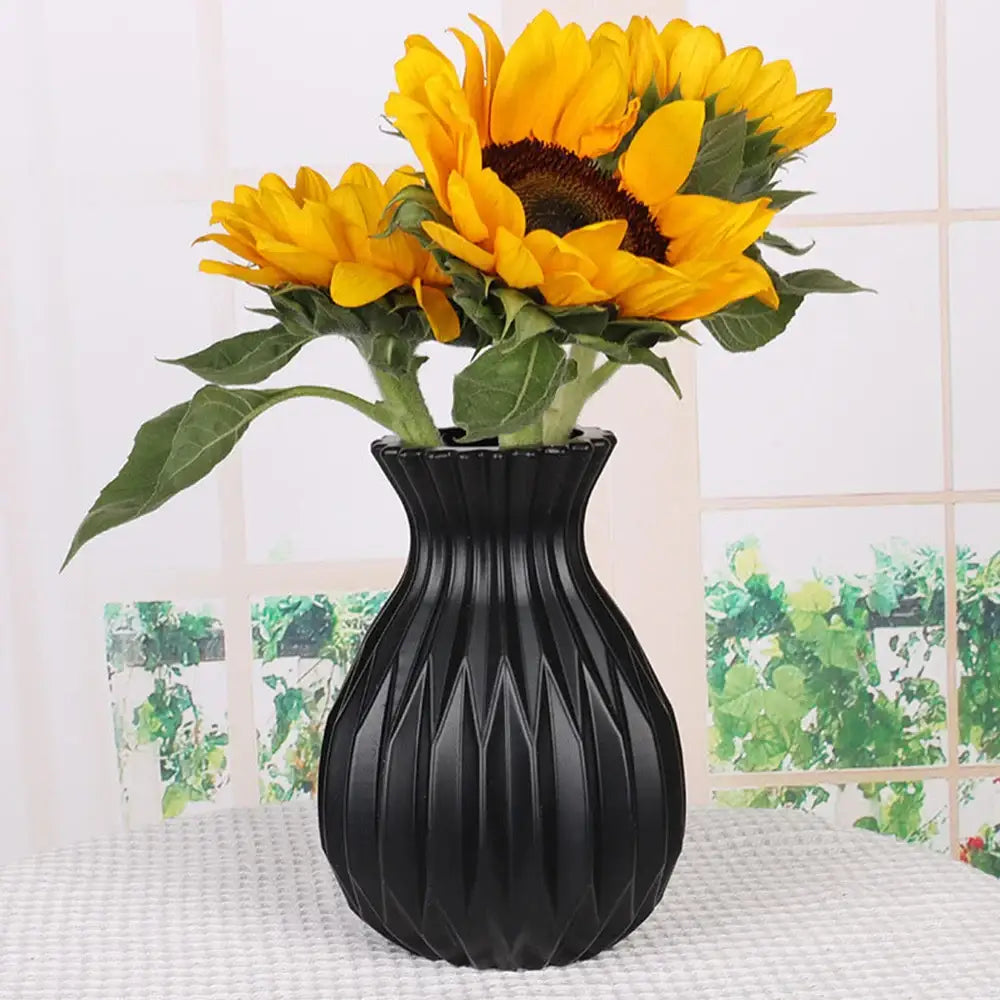 Nordic Plastic Vase Set