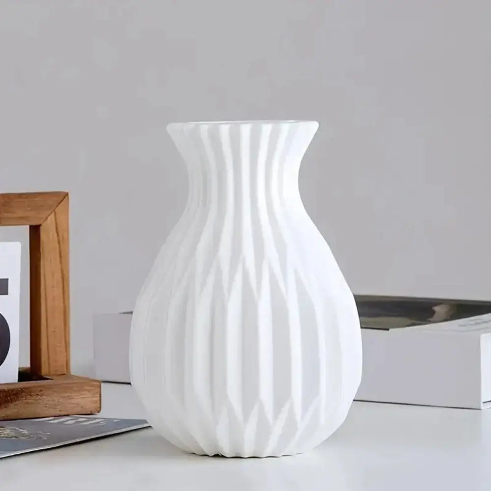 Nordic Plastic Vase Set