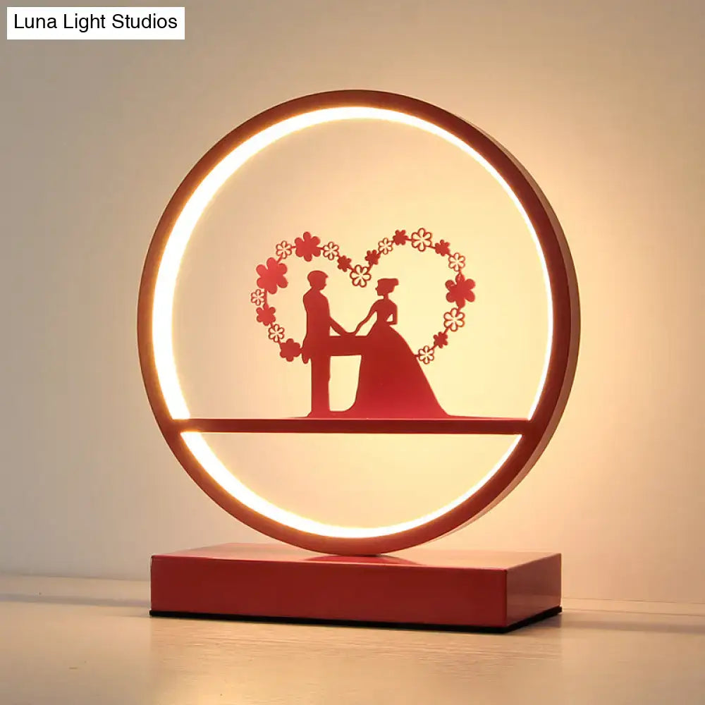 Red Loop Silhouette Lamp