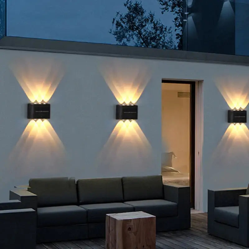 Black Solar Wall Light