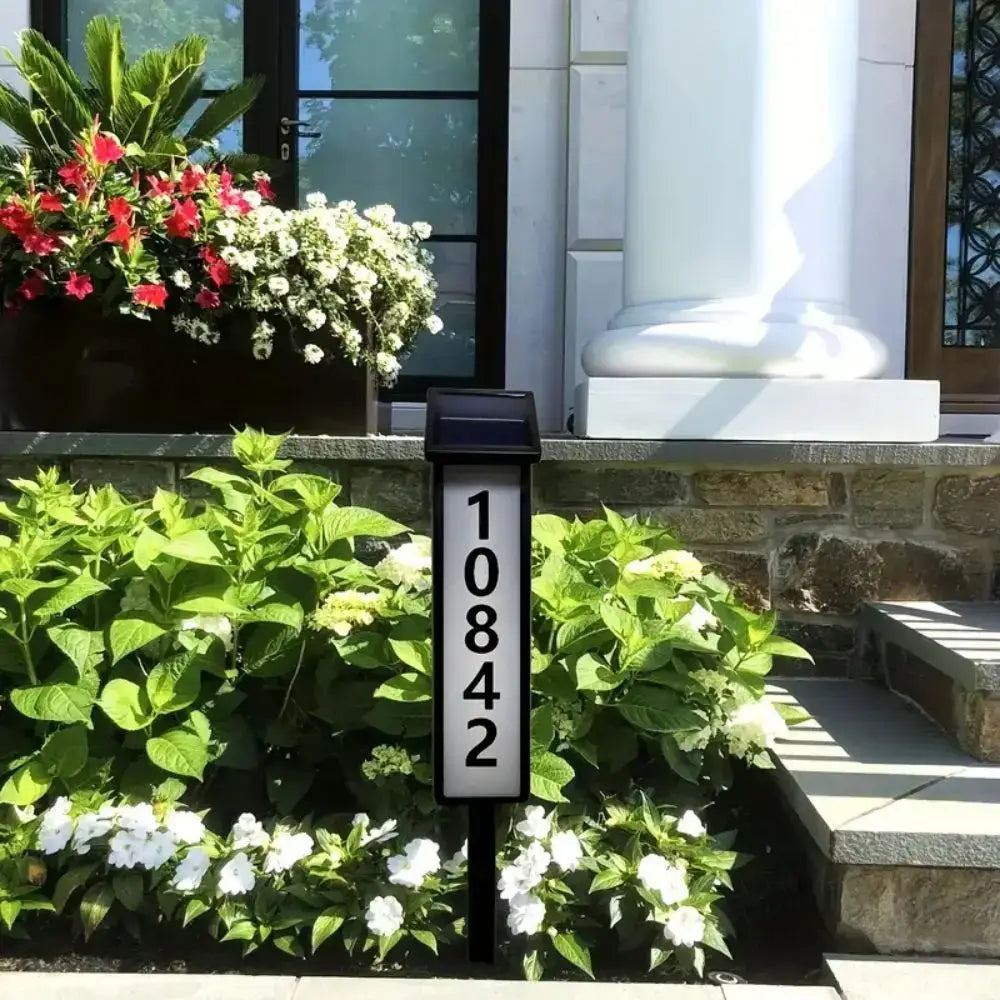 Black Solar Address Light