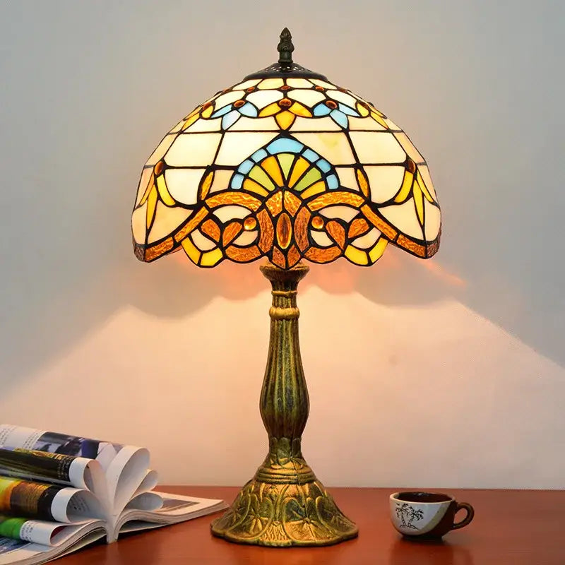 Dragonfly Stained Glass Lamp