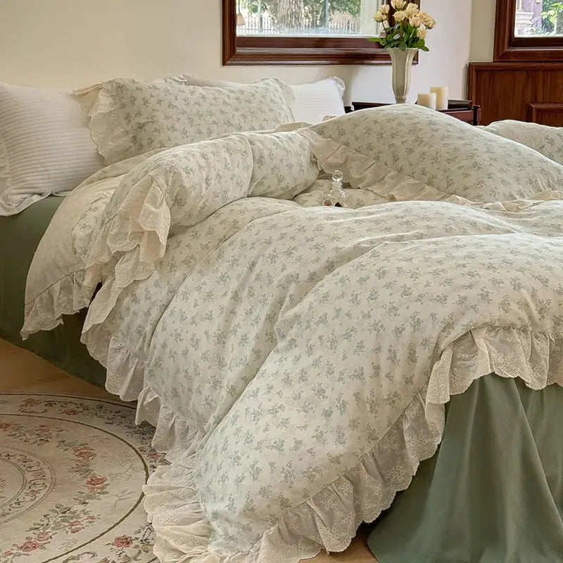 Cream Lace Ruffles Bedding