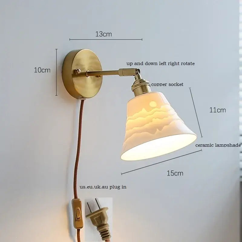 Gold Ruffled Ceramic Sconce