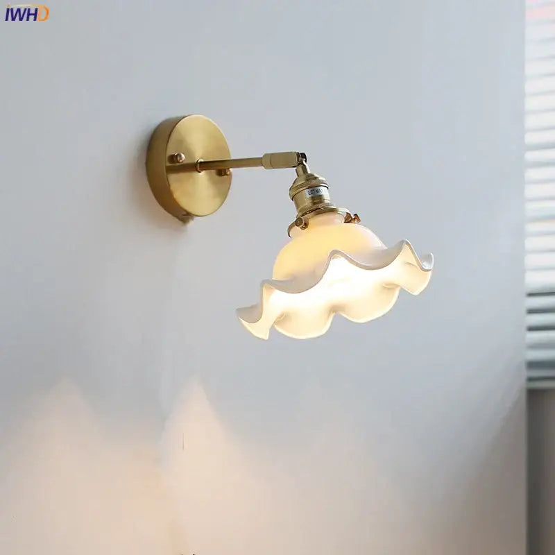 Gold Ruffled Ceramic Sconce