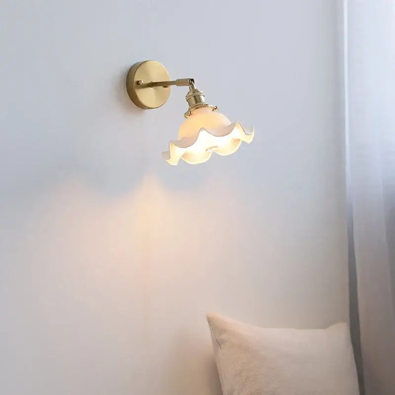 Gold Ruffled Ceramic Sconce