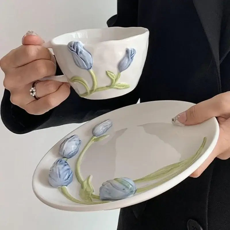 Tulip Ceramic Cup Set