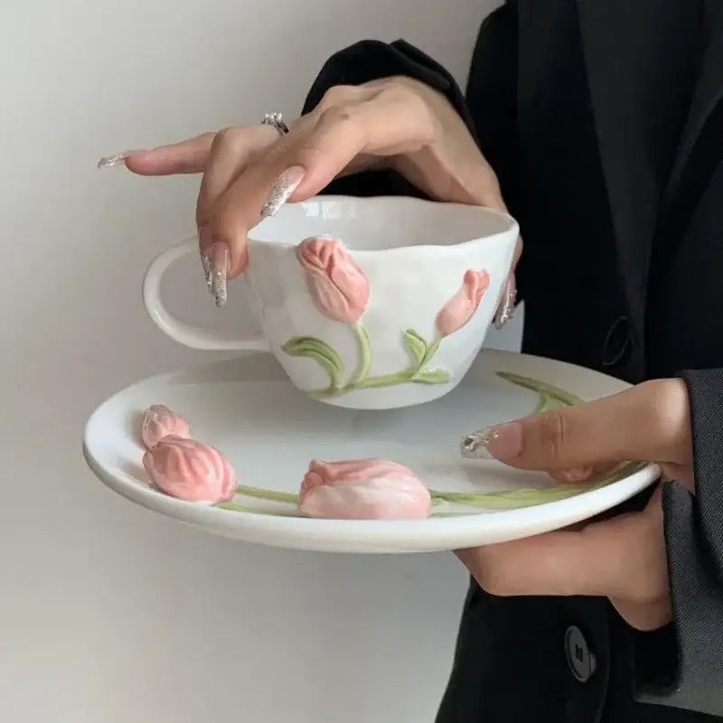 Tulip Ceramic Cup Set