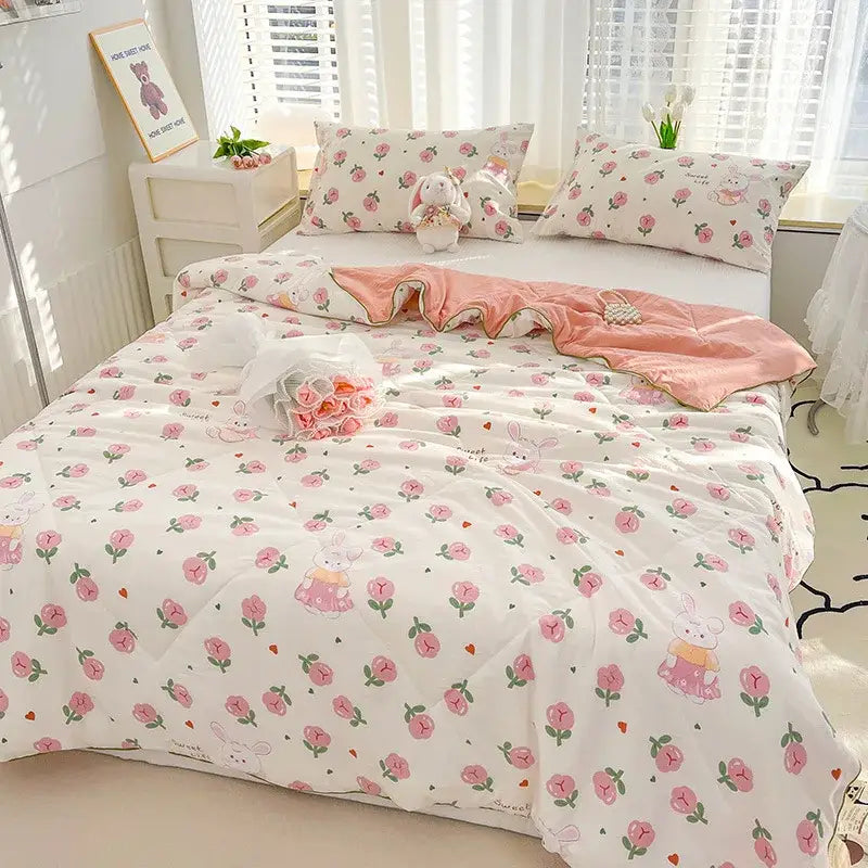 Rabbit Print Gauze Quilt