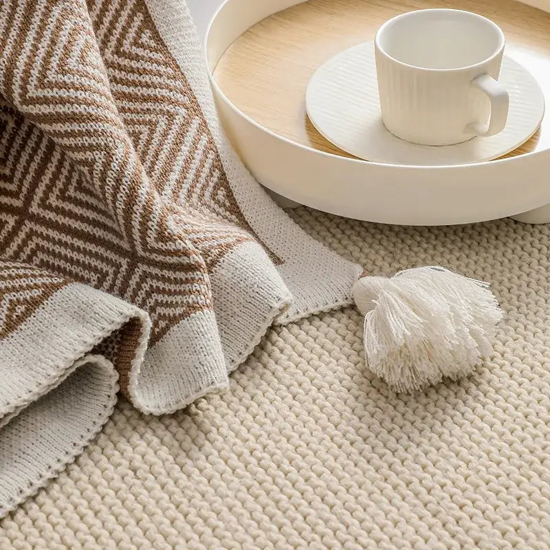 Knitted Geometric Sofa Blanket