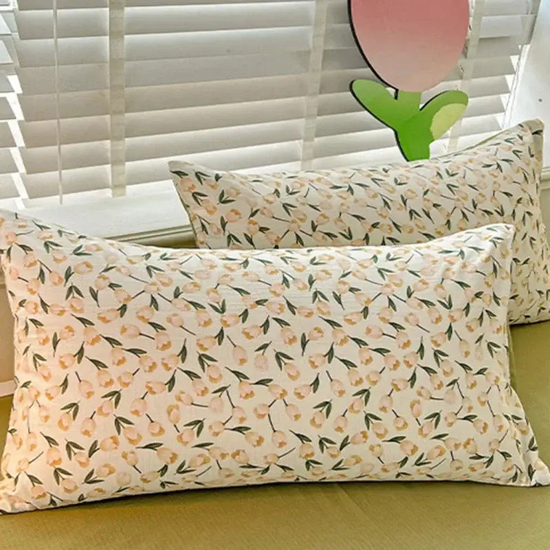 Peach Cream Cotton Quilt Set