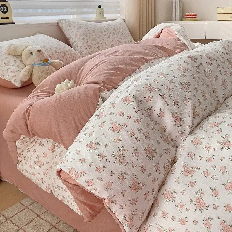 Peach Cream Cotton Quilt Set