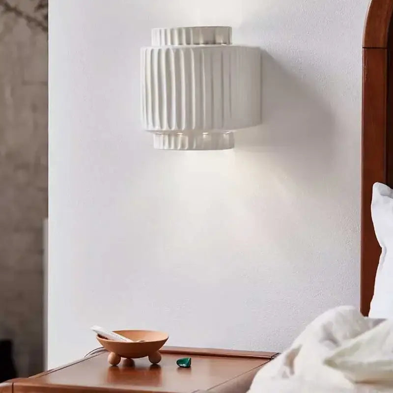 Cream Fluted Wall Lamp