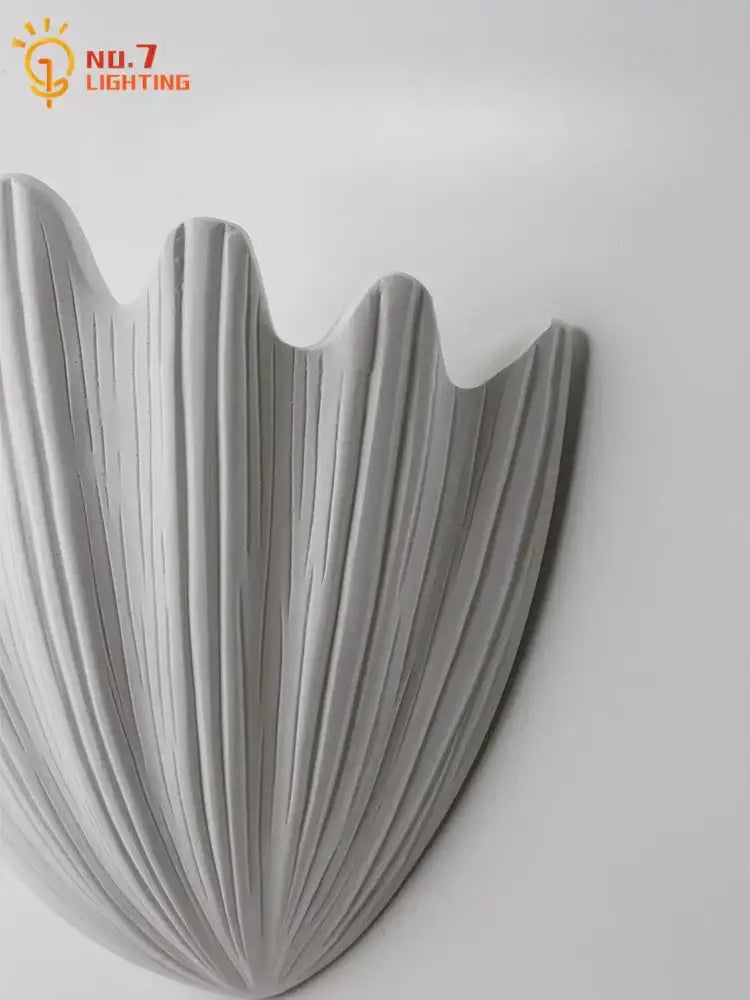 White Shell Wall Lamp