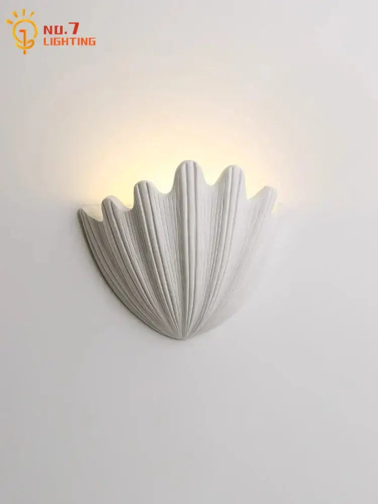 White Shell Wall Lamp