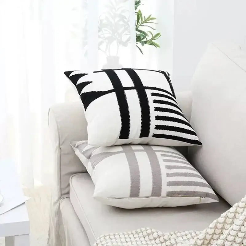 Black White Burlap Cushion