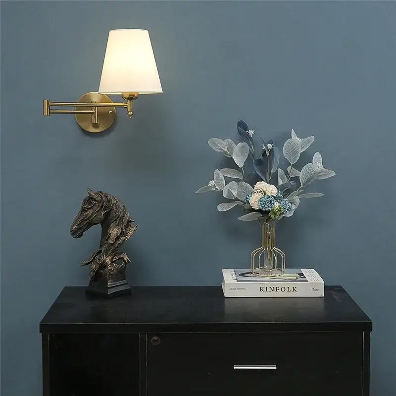 Gold Pleated Wall Lamp