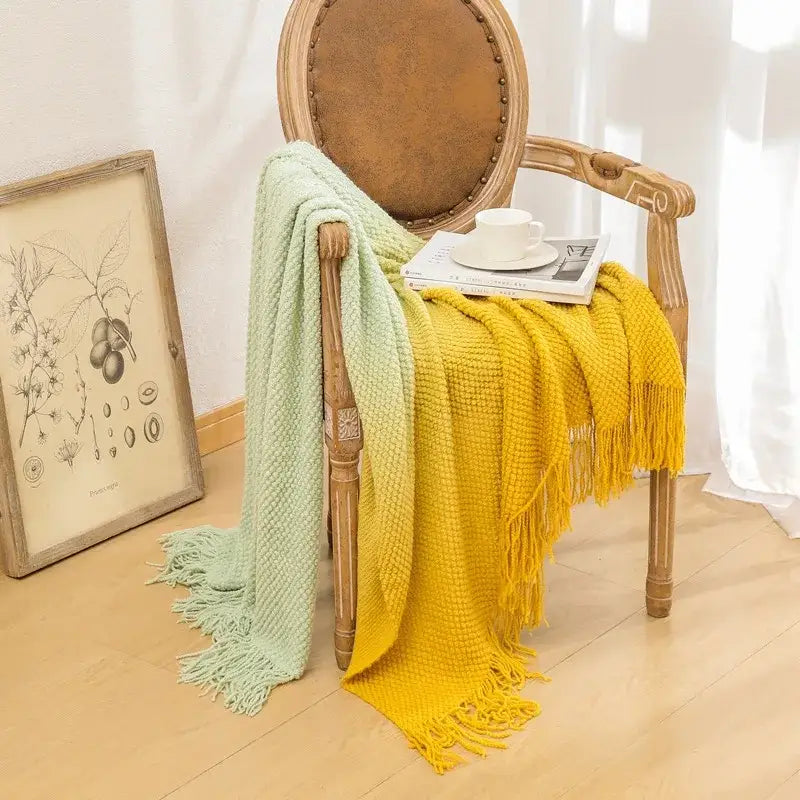 Gradient Knit Tasseled Blanket