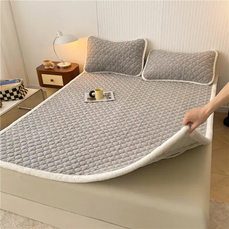 White Milk Velvet Mattress