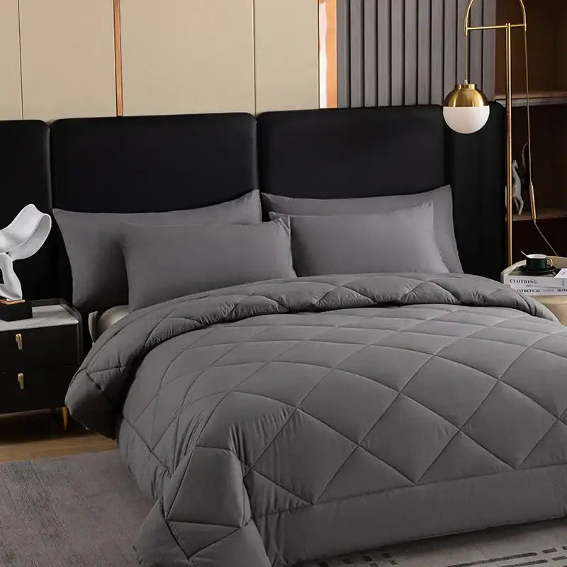Gray Diamond Quilted Quilt Set