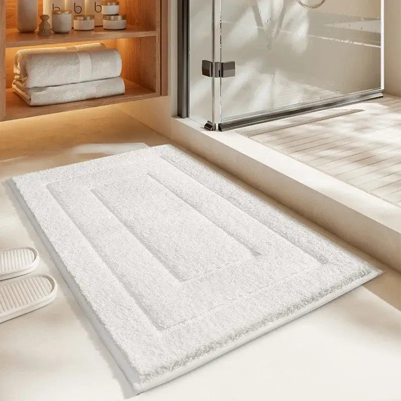 Gray Geometric Bath Mat