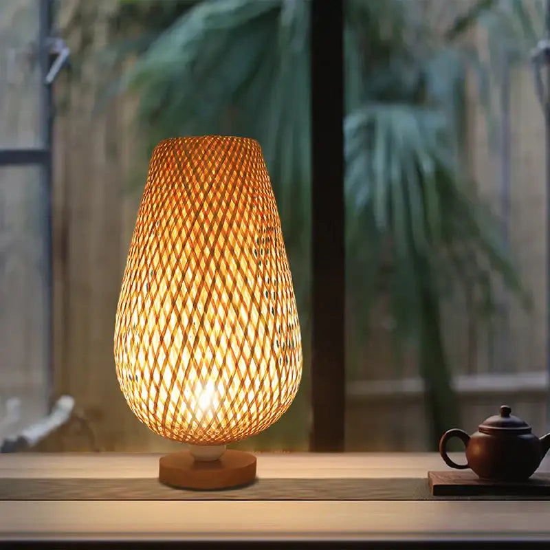 Woven Bamboo Table Lamp