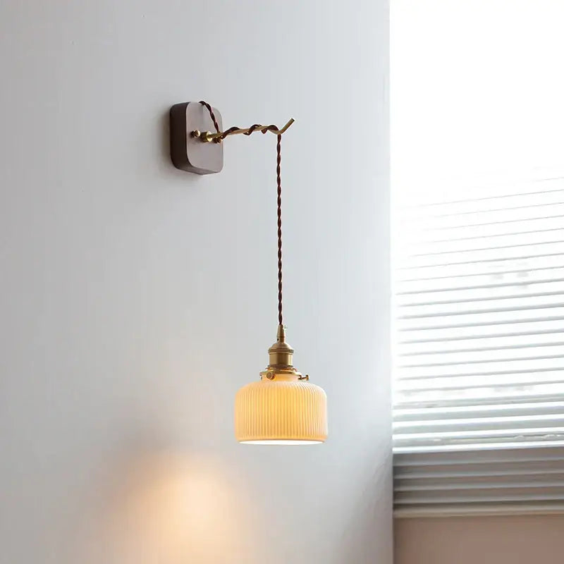 Ribbed Glass Ceramic Wall Light