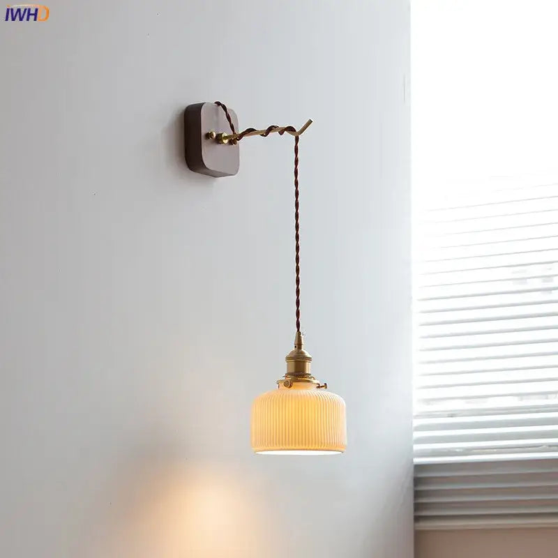 Ribbed Glass Ceramic Wall Light